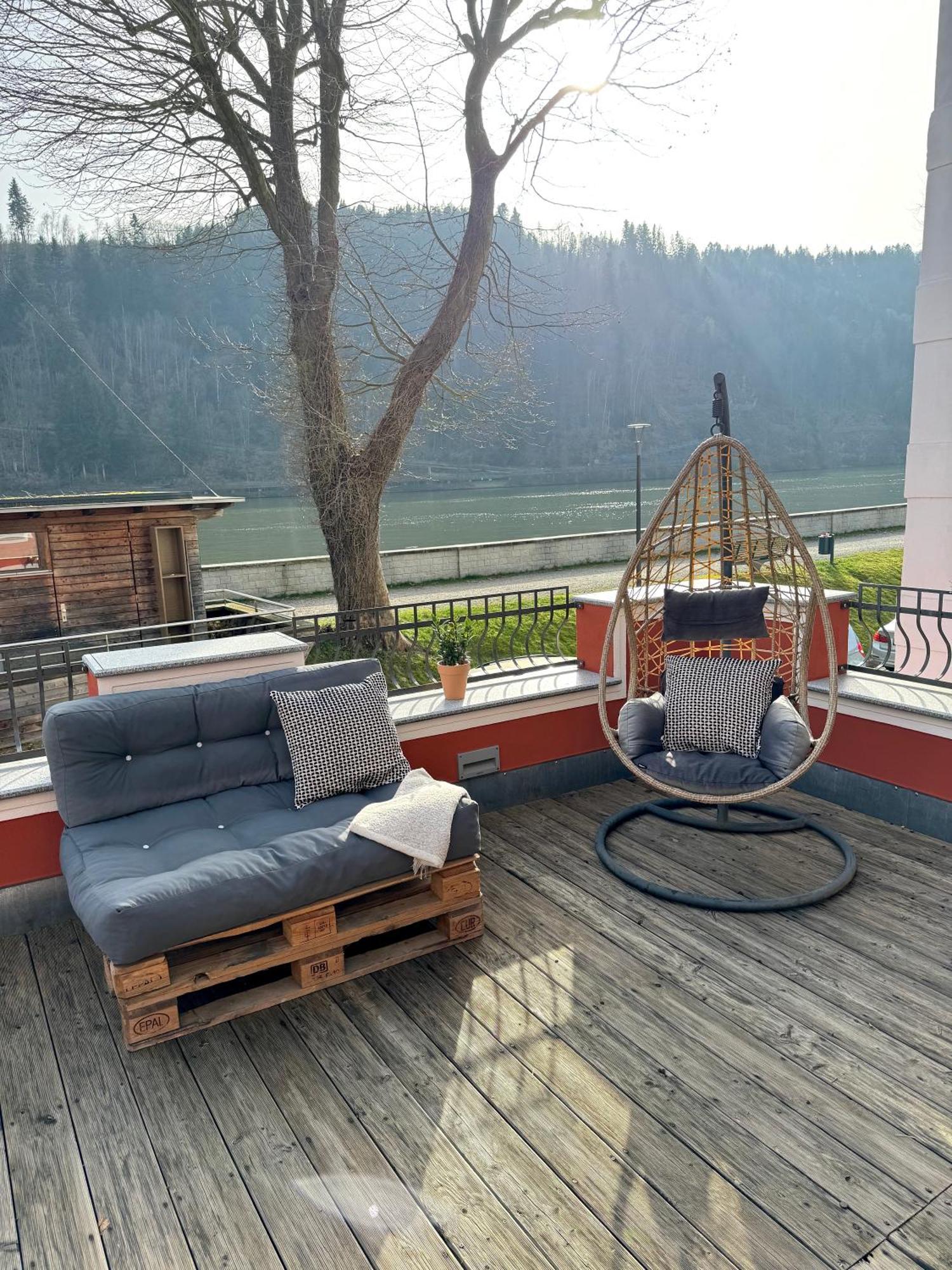 Terrassenwohnung Mit Donaublick Obernzell Exteriör bild